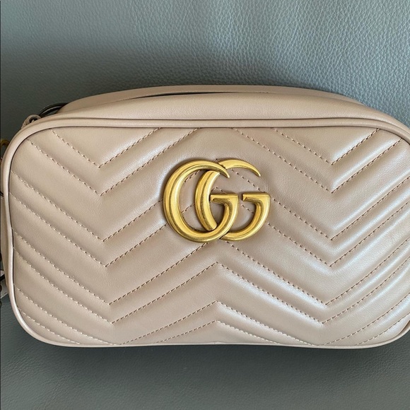 ❌SOLD❌GUCCI CAMERA BAG SMALL - Picture 6 of 13